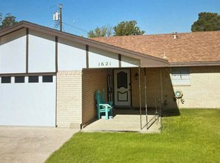 1621 N Tasker Dr, Hobbs, NM 88240