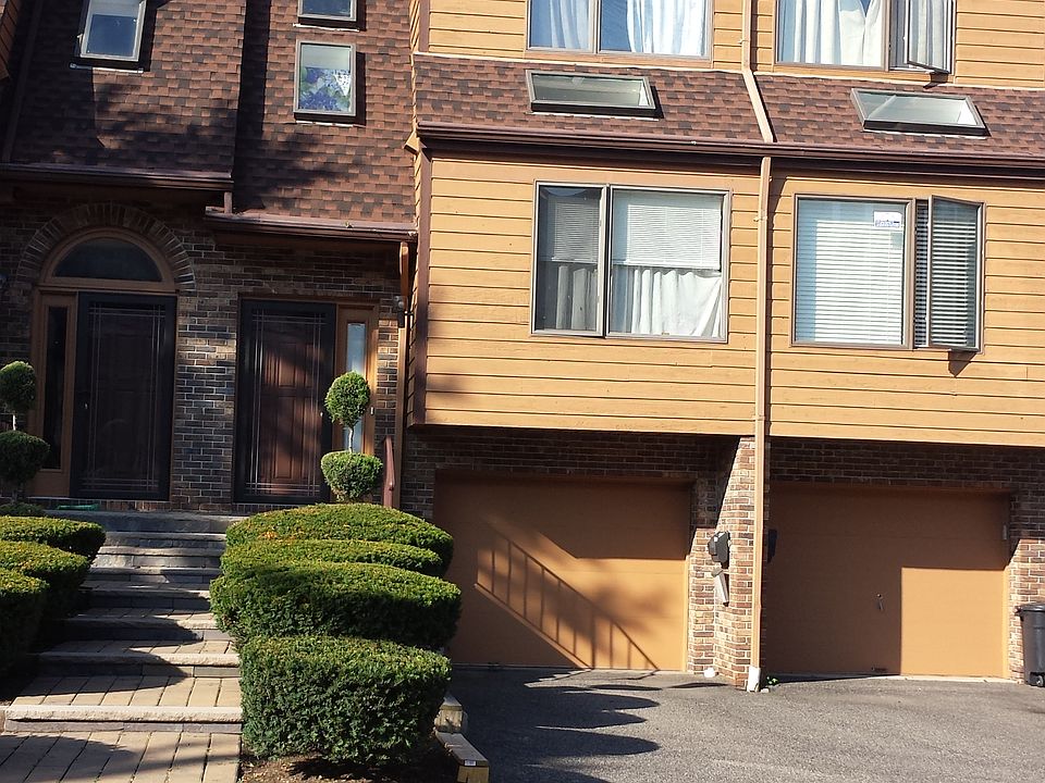 1st image of 488 West St #488