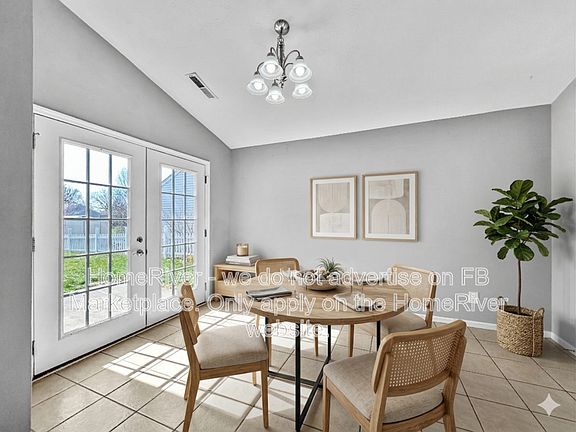 5th image of 849 Somerset Ct