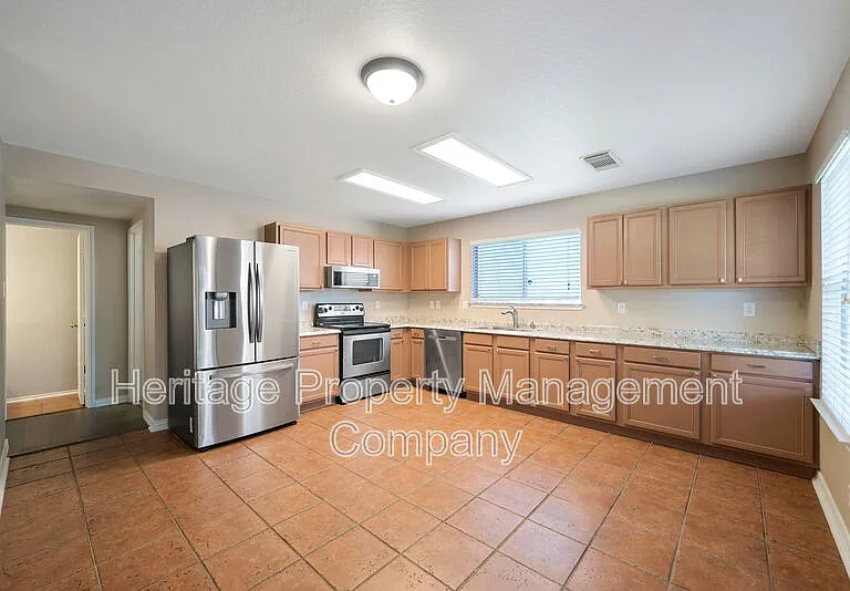 136 Longhorn Way — Photo 10