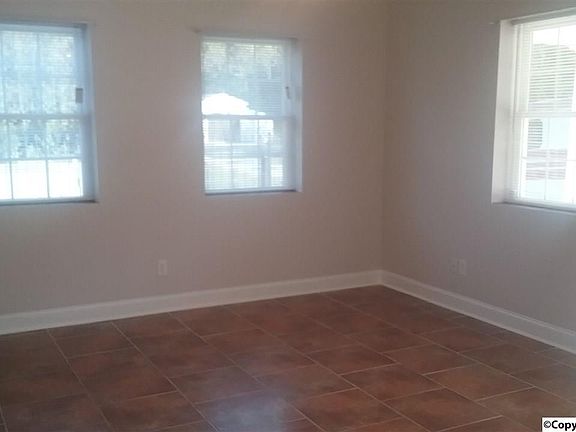 3rd image of 153 Oak Valley Ln