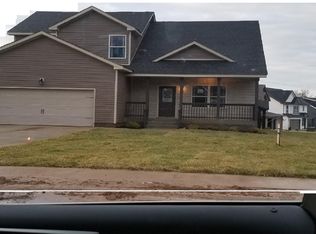 83 Eagles Blf, Clarksville, TN 37040