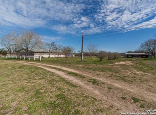 5185 Smith Rd, Von Ormy, TX 78073