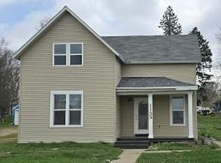 1133 Miller Ave, Windom, MN 56101