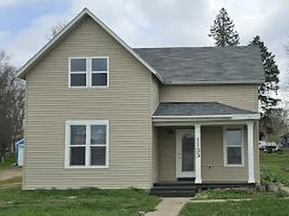 1133 Miller Ave, Windom, MN 56101