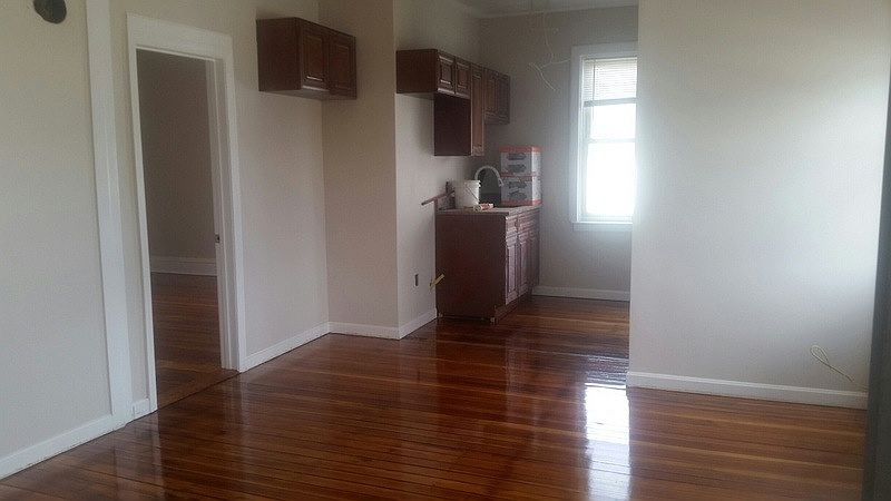 1st image of 49 Marietta St APT 1