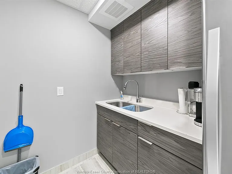 716 Brownstone Dr #205 — Photo 9