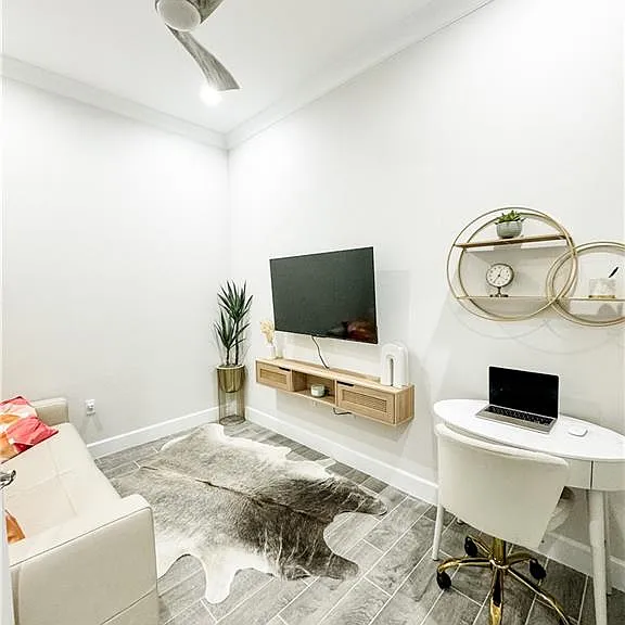 7289 Saona Ct — Photo 10