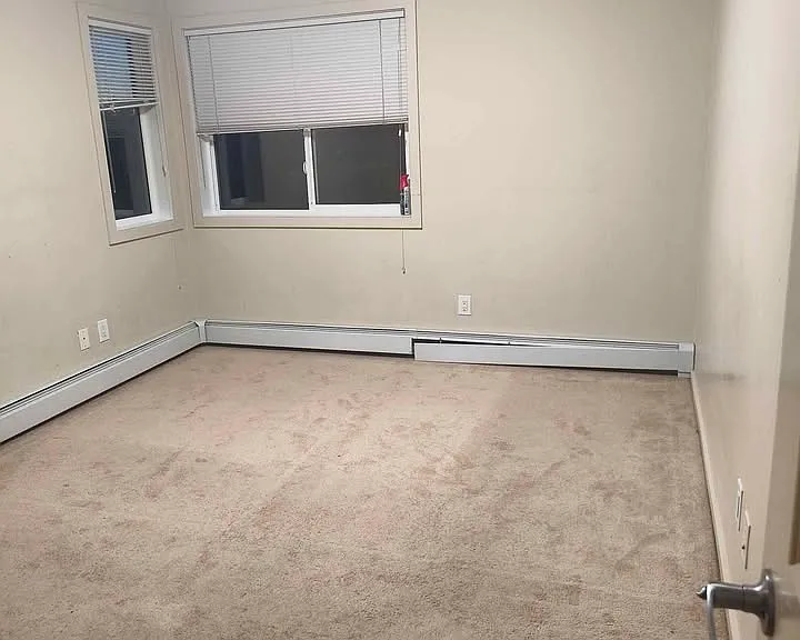 3357 16a Ave NW #215 — Photo 5