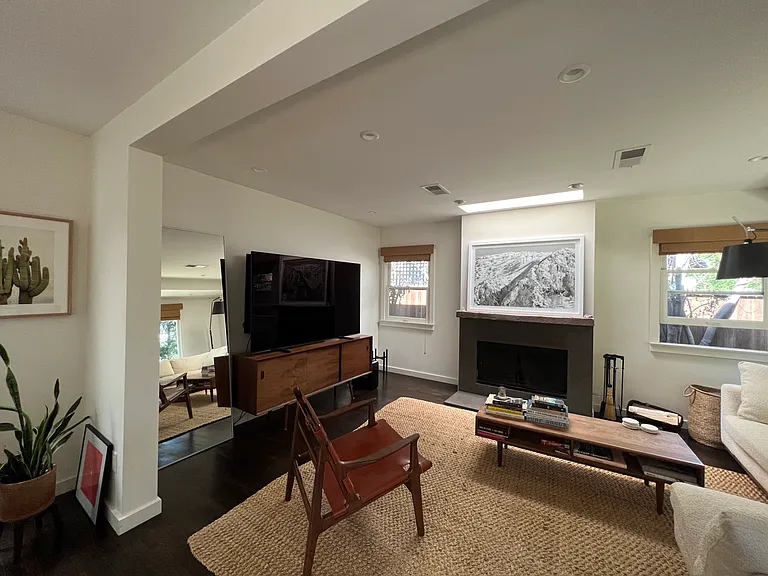 4161 Beethoven St — Photo 31