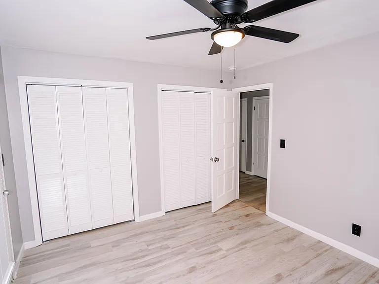 9018 Mahogany Row SE — Photo 18