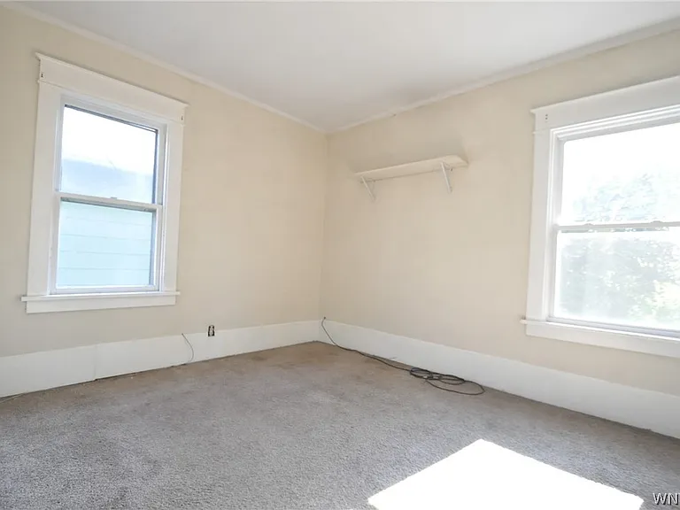 9 Wellington Rd — Photo 17