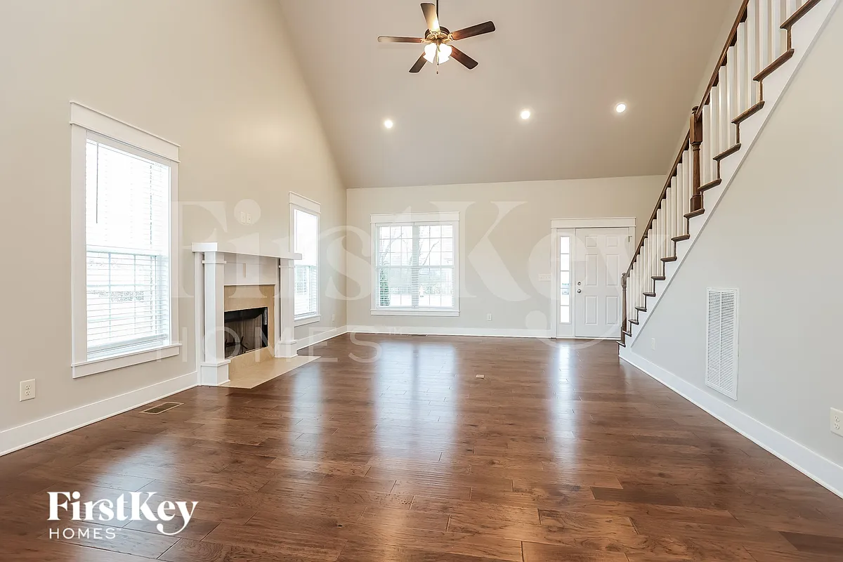 Building Photo - 1072 Harper Dean Way