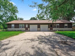 527-531 Prairie St, Hinckley, IL 60520