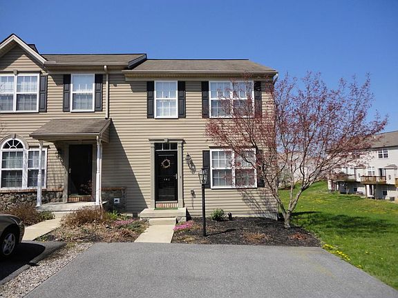 2nd image of 182 Bradford St