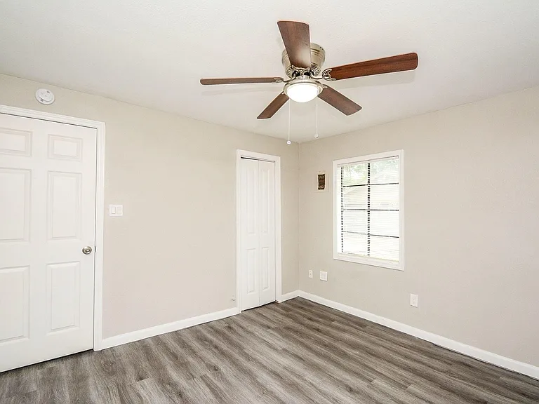 713 Wafer St — Photo 11