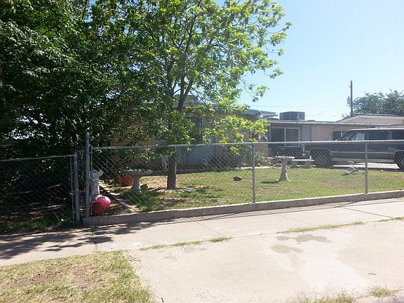 2nd image of 4844 Junction Ave