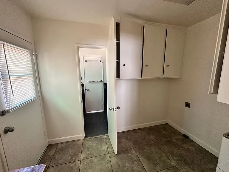 2518 San Pablo Ave — Photo 8