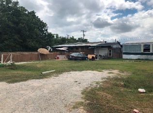 1805 Canal St, Azle, TX 76020