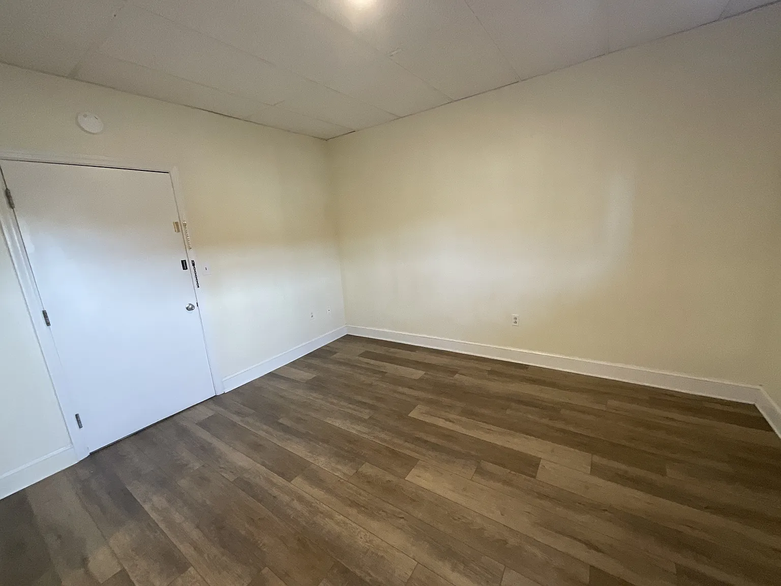 5-7 Center Sq, Hanover - Apt 35 — Photo 3