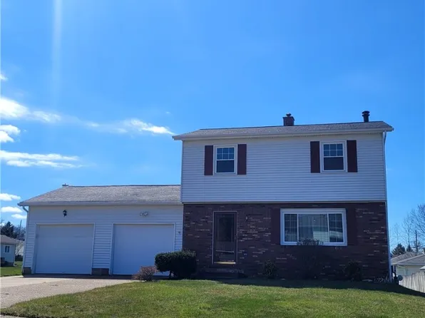 4018 Bird Dr, Erie, PA 16510