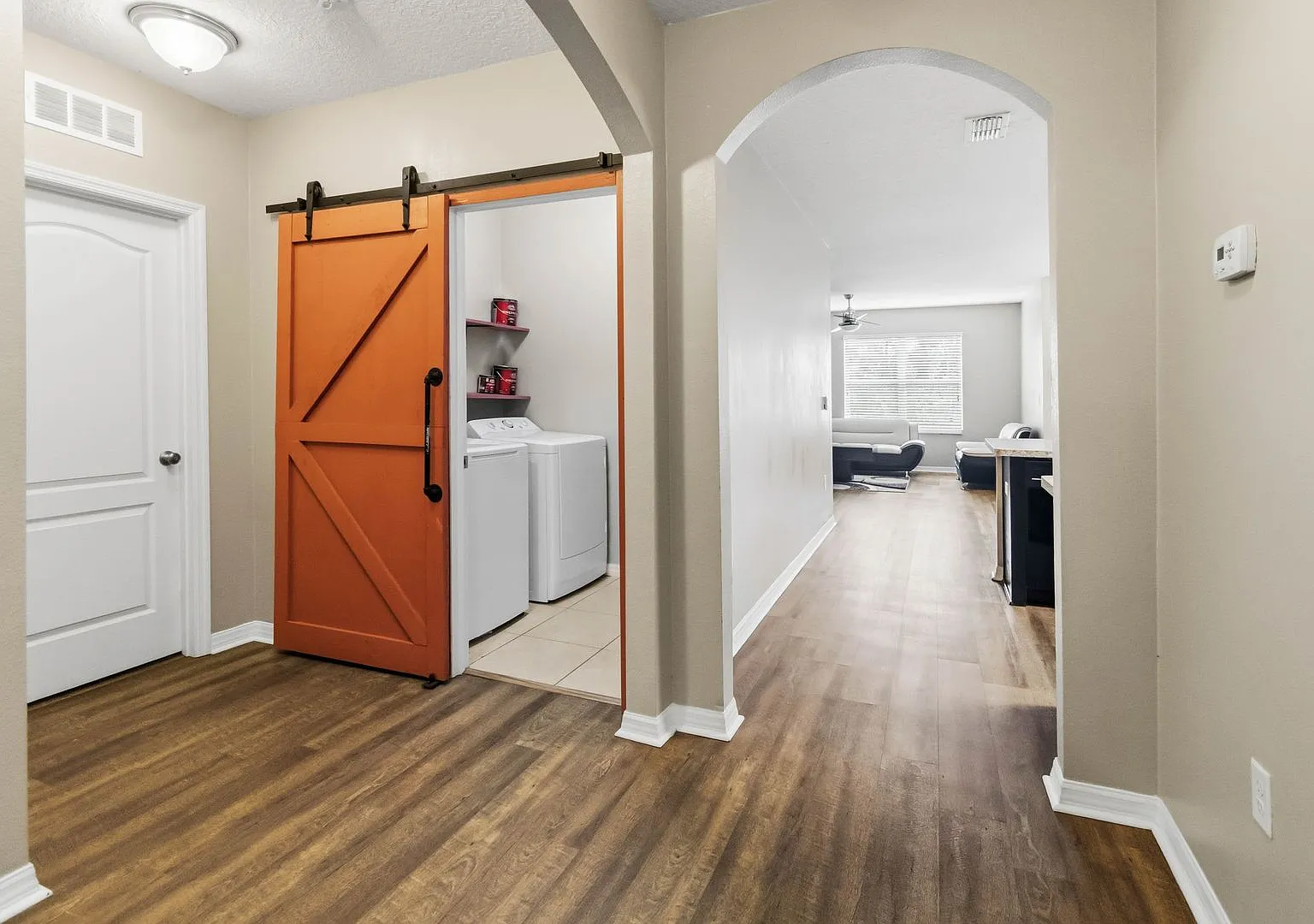 Beautiful 3BR Waterfront Home in Gated Sereno Community — Photo 3
