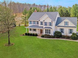 2250 Golf View Ln, Hampstead, MD 21074