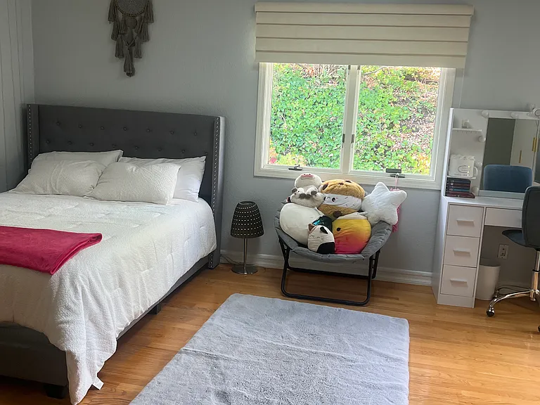 Fey Dr — Photo 11