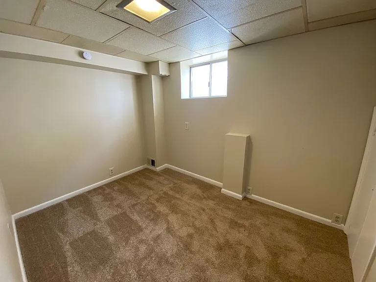 2612 Leland Ave — Photo 8