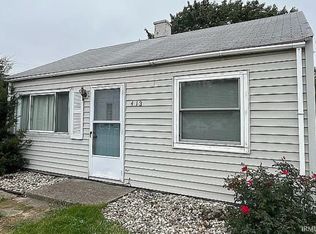 413 E North St, Kendallville, IN