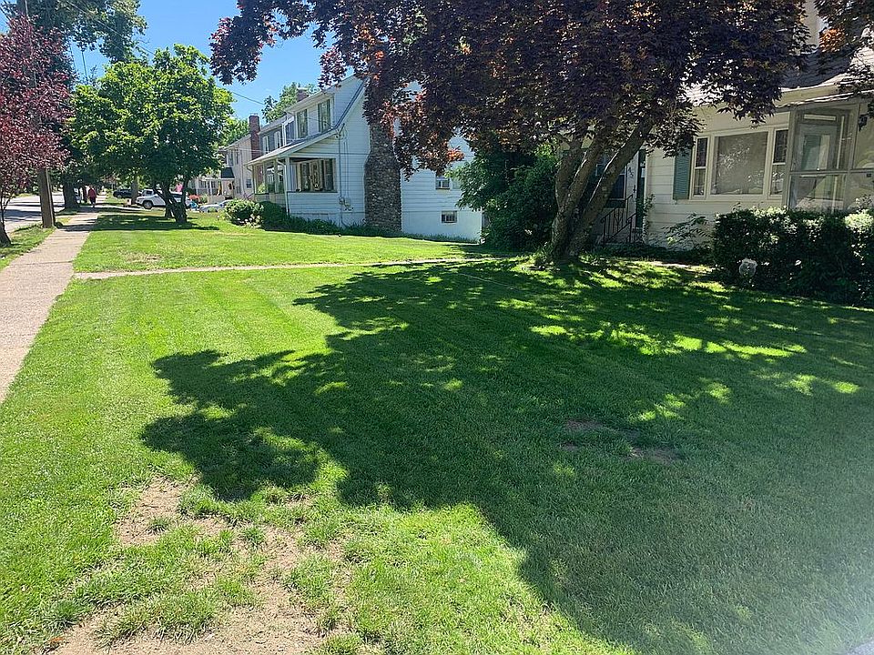 2nd image of 45 Lane Ave