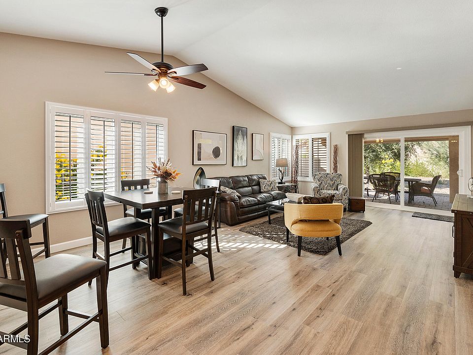 26226 S FLAME TREE Drive, Sun Lakes, AZ 85248 | Zillow