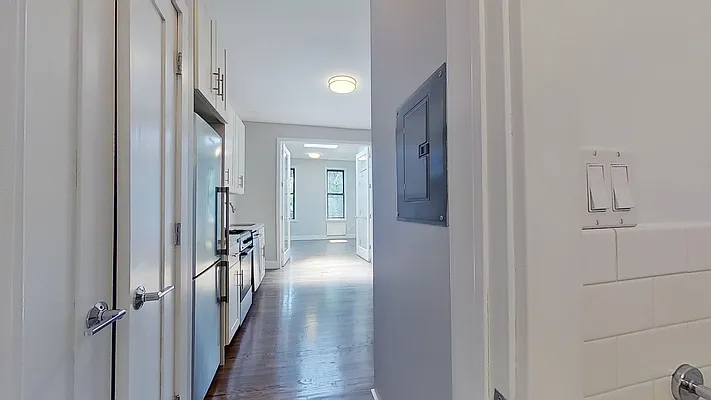 Rented by Compass | media 17