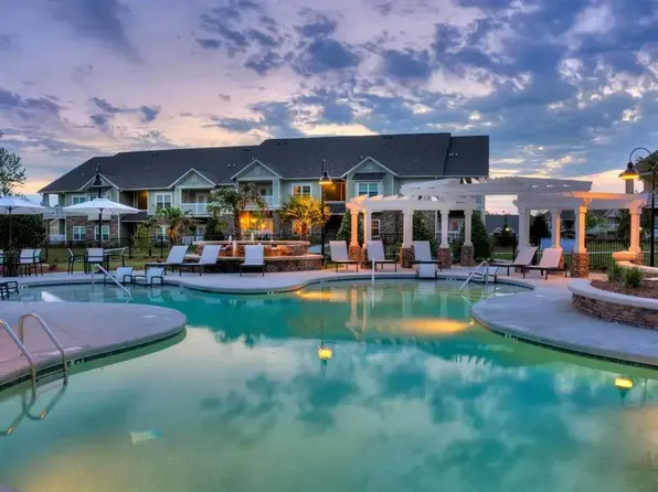 Lullwater At Riverwood