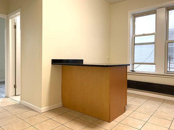 2nd image of 76 Avenue U APT 2