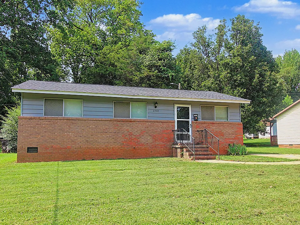 2700 Thornton Rd