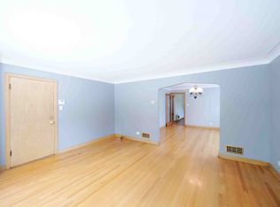 3900 W 61st St #1, Chicago, IL 60629