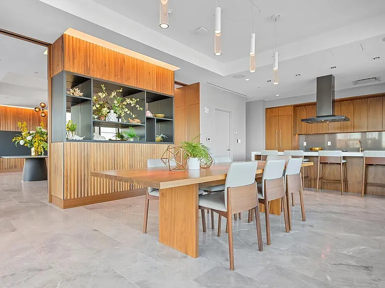 75 Park Ln #201 — Photo 24