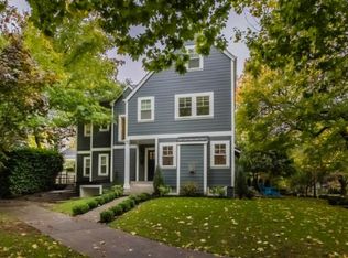 2910 SE Lambert St, Portland, OR 97202