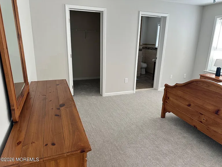 211 Trenton Ave — Photo 15