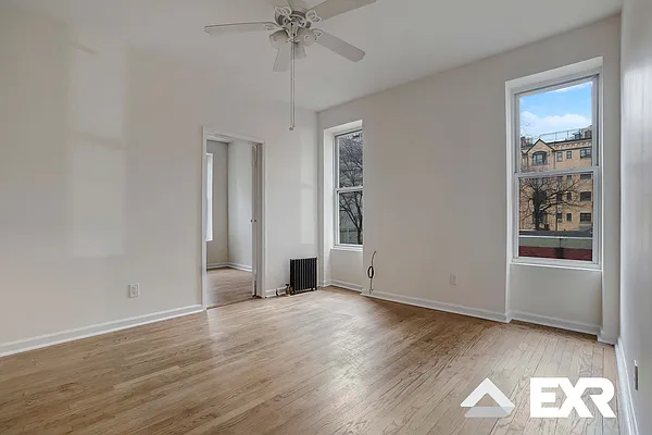 Rented by EXR | media 1