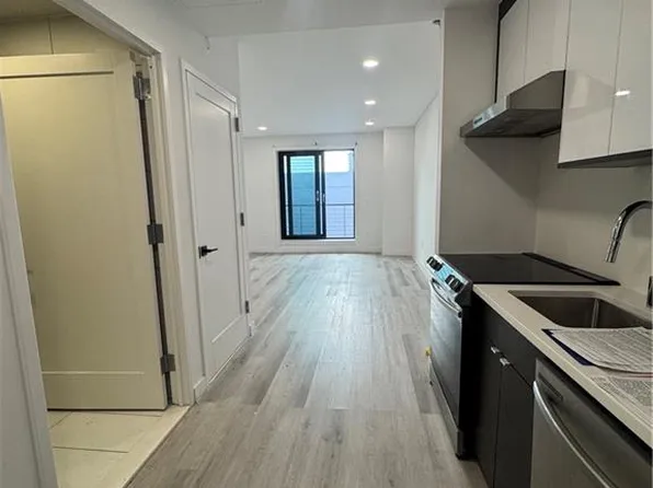 1238 63rd St #D-306, Brooklyn, NY 11219