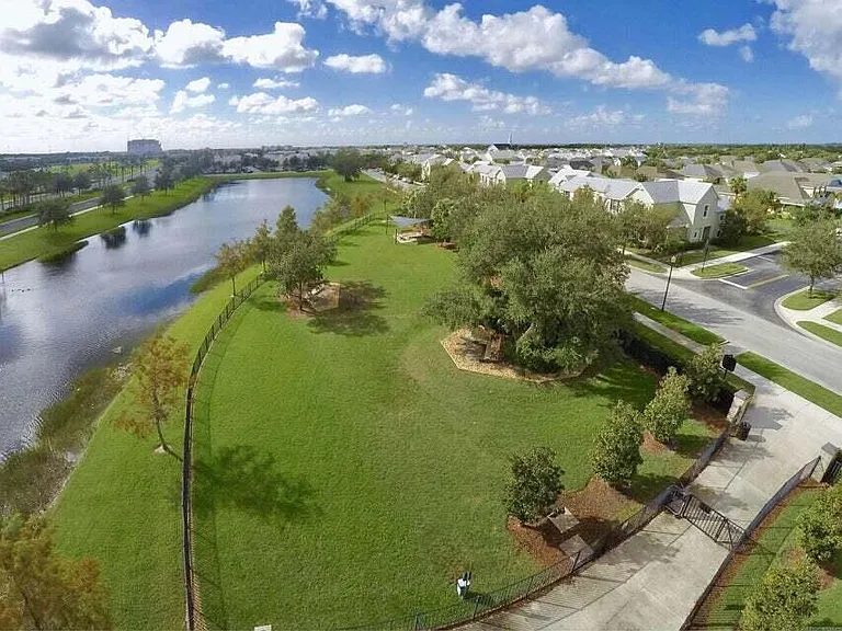 10437 SW Captiva Dr — Photo 63