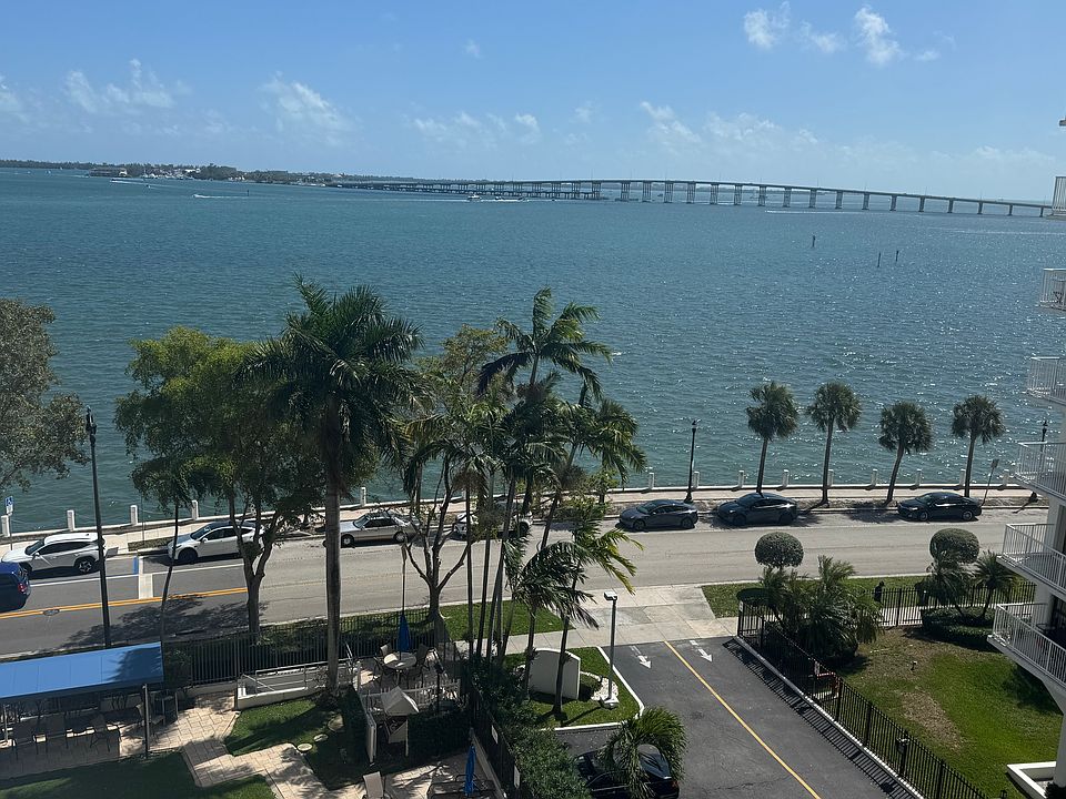 1st image of 1430 Brickell Bay Dr APT 707
