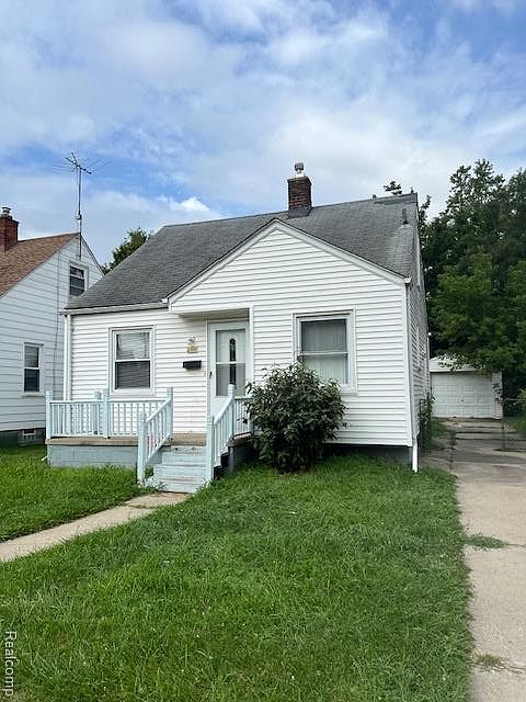 1st image of 21111 Beechwood Ave