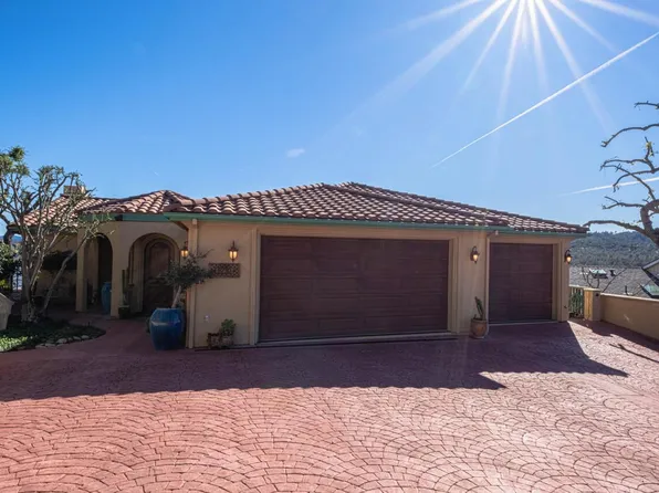 8730 Bluff Ct, Bradley, CA 93426