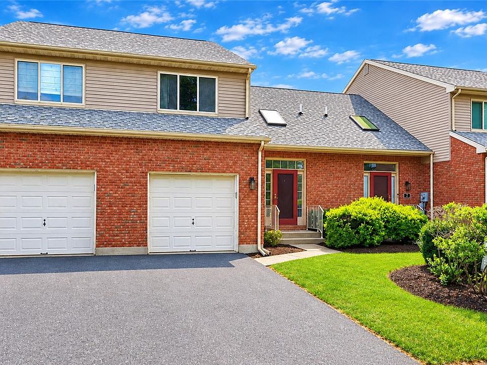 1st image of 3 Winfield Ct