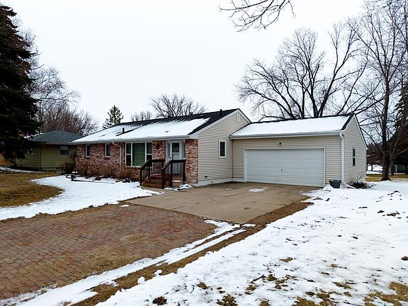 2nd image of 1216 Somerset Rd