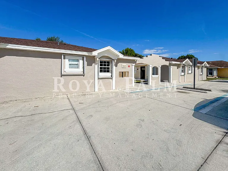 1321 SE 8th Ave #5 — Photo 34