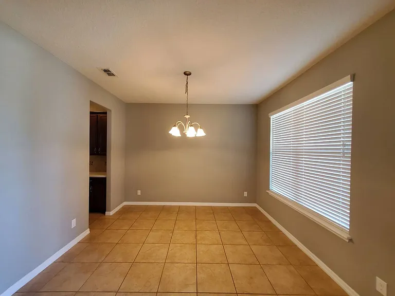 8404 Iron Mountain Trl — Photo 6